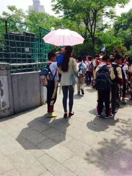被爆料的老师(图片来源于网络) 被爆料的老师(图片来源于网络)