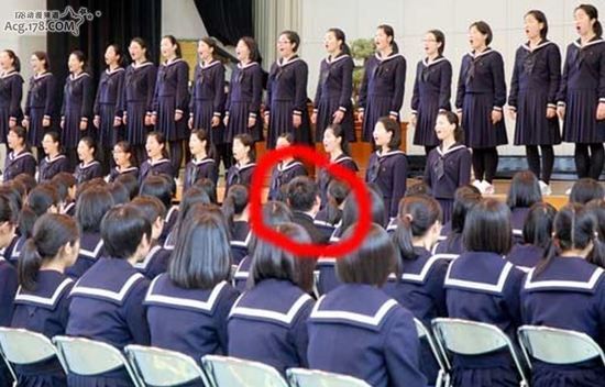 159名女生与一名男生的开学典礼 159名女生与一名男生的开学典礼