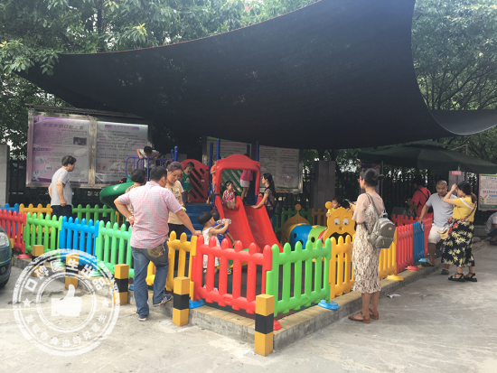 福州市妇幼保健院内的游乐场 福州市妇幼保健院内的游乐场