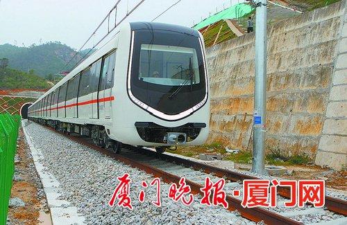去年3月,1号线列车进行动态调试。